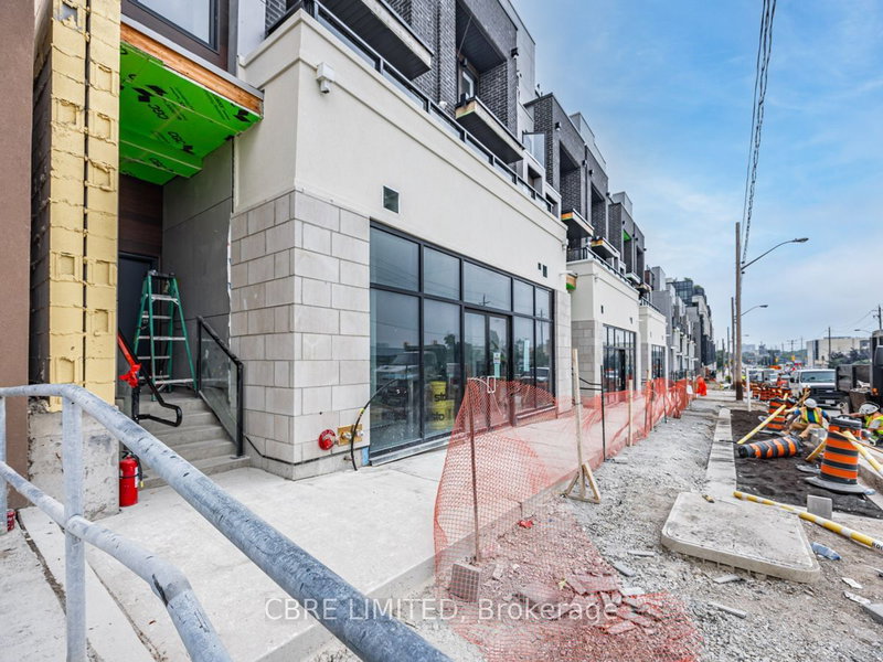 2 - 1495 O'Connor Dr, Toronto, M4B 2V5 | Image 3