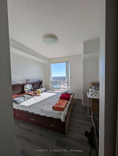 Unit PH-103 — 38 Lee Centre Dr, Toronto - Woburn image-0-3