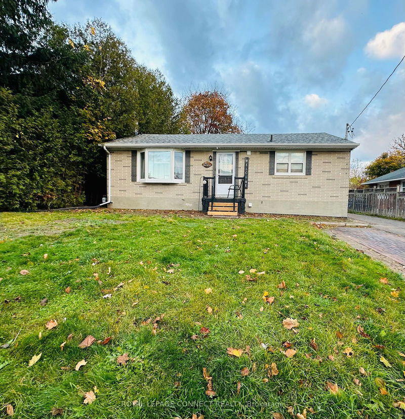 home for lease on Lower-300 Banff Avenue