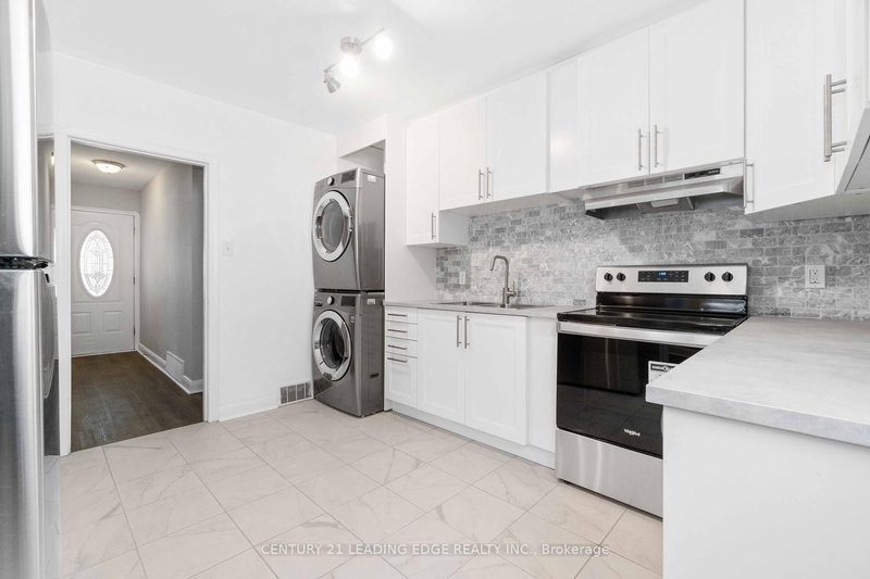 47 Boyce Ave, Toronto, M1J 1K6 | Image 2