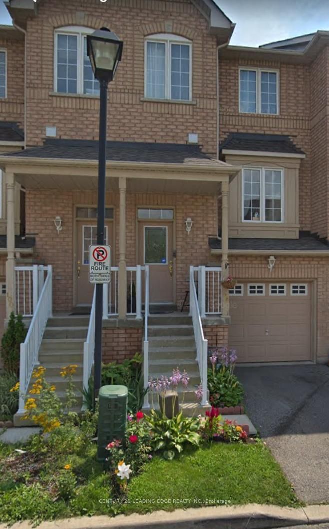 home for lease on 98 Wilkie Lane N