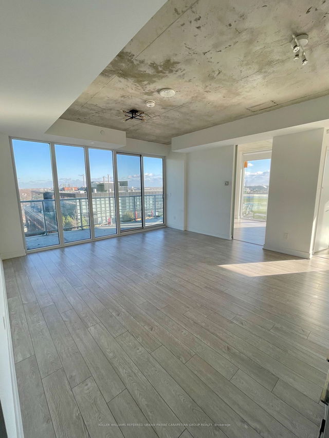 804 - 25 Baseball Place