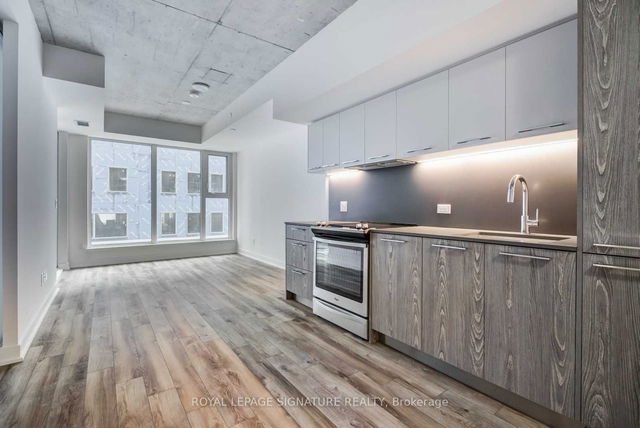512 - 30 Baseball Place