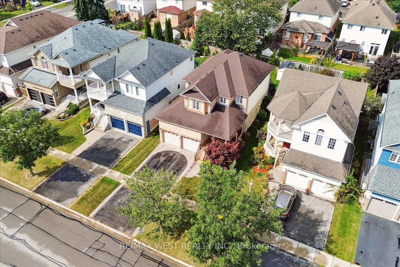 home for sale on 146 Whitby Shores Greenway