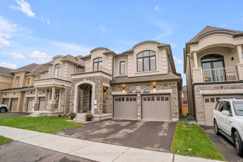 home for sale on 1309 Apollo Street
