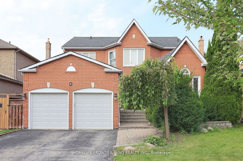 home for sale on 8 Wigston Court