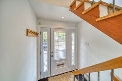 Unit 5 — 155 Woodbine Ave, Toronto - The Beaches image-0-4