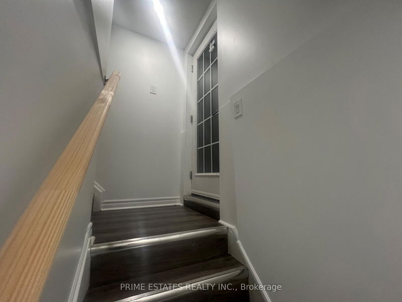home for lease on 331 Bluejay Crescent