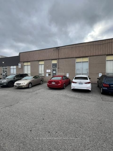 6 & 7 - 80 Midwest Ave, Toronto, M1P 4R2 | Image 2