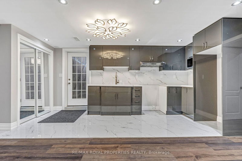 home for lease on 1092 Greenhill Avenue