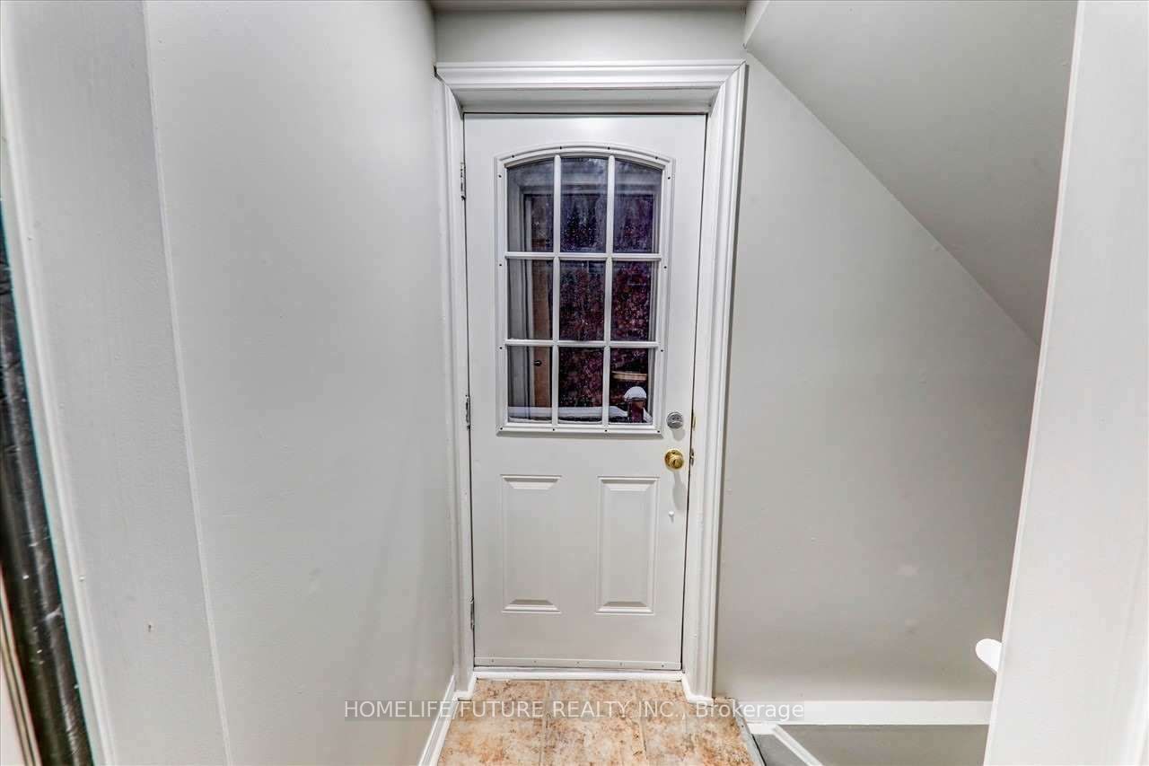 Semi-Detached House leased at Bsmt-156 Raponi Circle, Toronto, Rouge E11, M1X 2C6 - MLS: E10431357