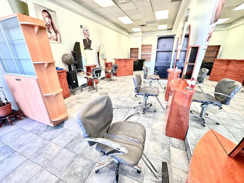 G60 - 8 Glen Watford Dr, Toronto, M1S 2C1 | Image 3