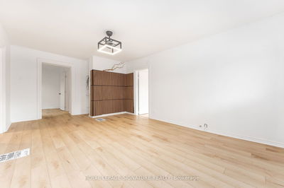 38 Brock St, Oshawa - O'Neill image-0-3