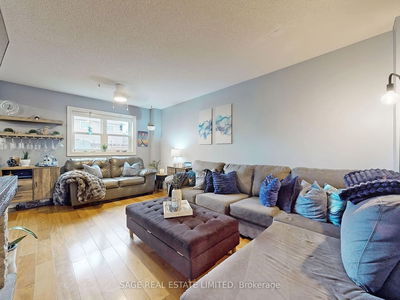 33 Mccullock Cres, Ajax - Northwest Ajax image-0-4