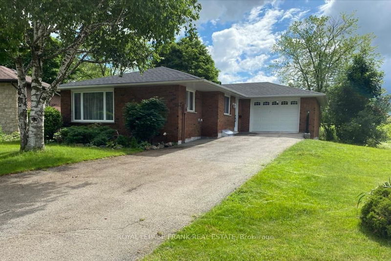 home for lease on 926 Walnut Court