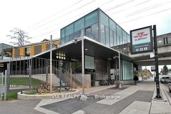 1109 - 1 Massey Sq, Toronto, M4C 5L4 | Image 3