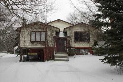 Detached House sold at 247 Beaver Street, Clarington, Ontario, L1B1J3 - Newcastle - MLS: E1056340