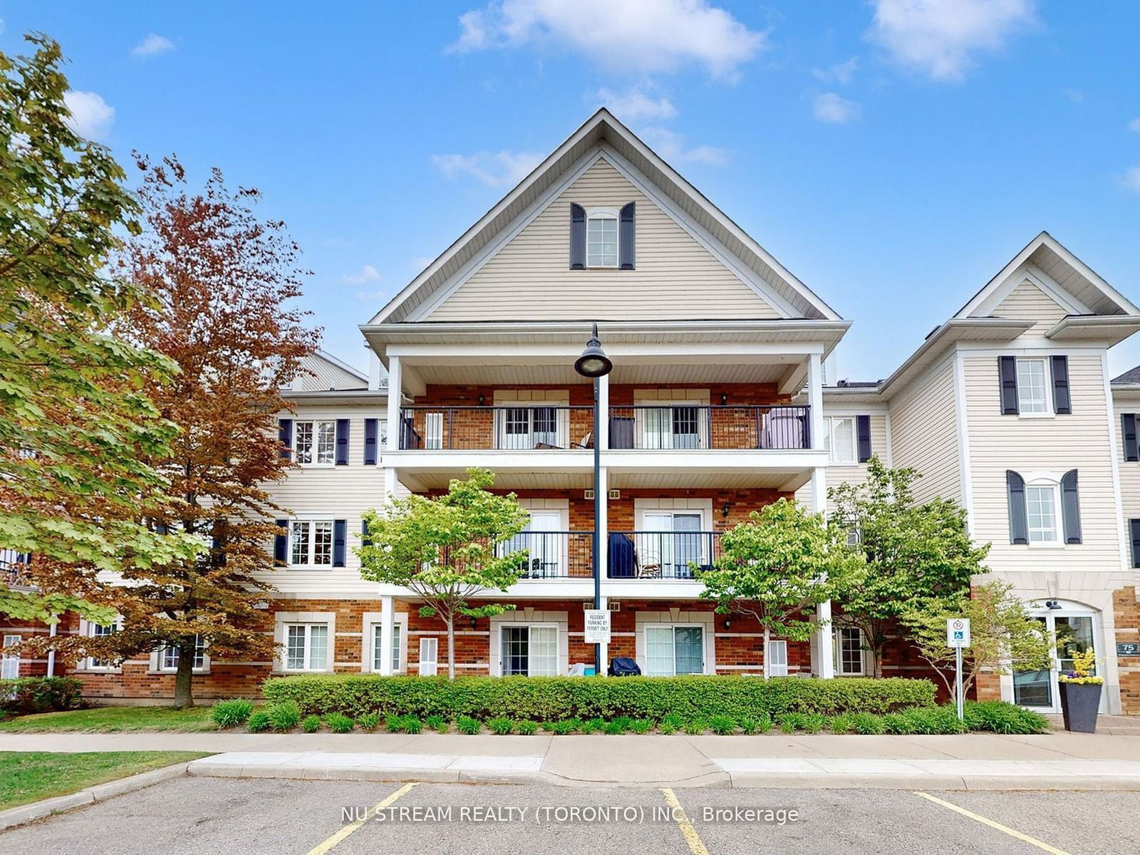 Condo leased at 203-75 Shipway Avenue, Clarington, Newcastle, L1B 0B8 - MLS: E10707696