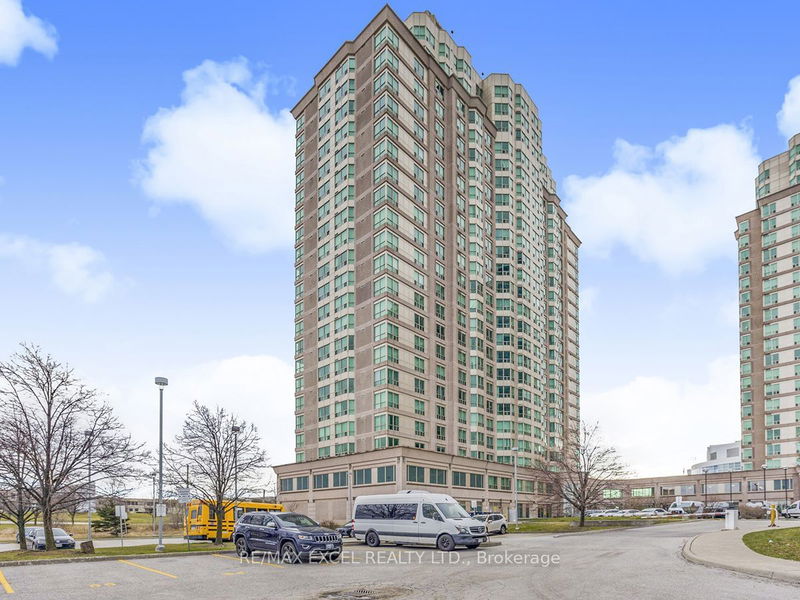 home for lease on 1201-11 Lee Centre Drive