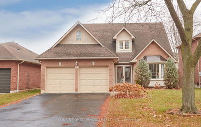 44 Headlands Cres, Whitby - Rolling Acres image-0-2