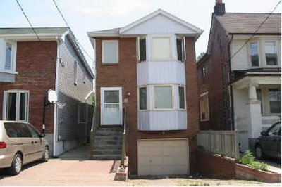 Detached House sold at 143 Gamble Avenue, Toronto, Ontario, M4J2P2 - East York - MLS: E1086720