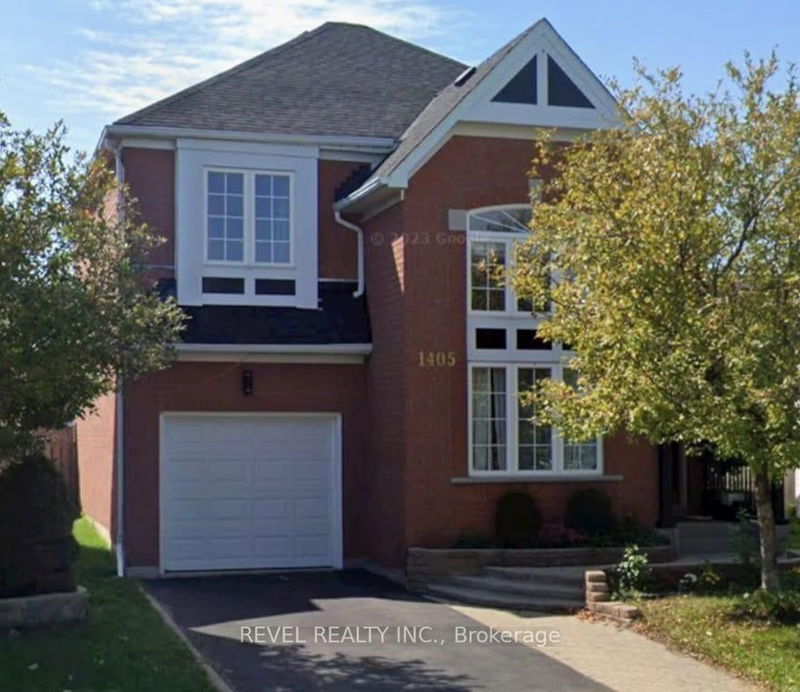 home for lease on Lower-1405 Lyncroft Crescent