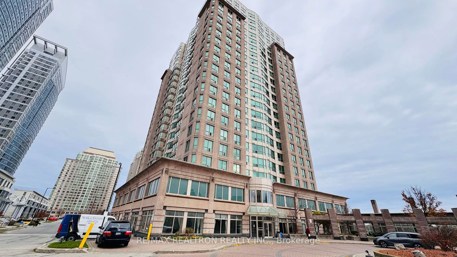 Condo for lease at 2003-8 Lee Centre Drive, Toronto, Woburn, M1H 3H8 - MLS: E11424449