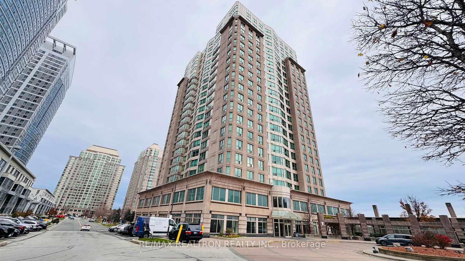 Condo for lease at 2003-8 Lee Centre Drive, Toronto, Woburn, M1H 3H8 - MLS: E11424449