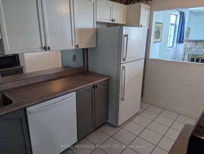 Unit 1502 — 1275 Markham Rd, Toronto - Woburn image-0-4