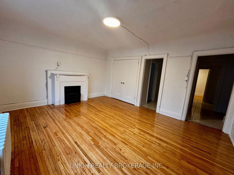 home for lease on 8-2393 Queen Street E