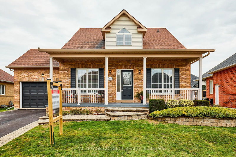 home for sale on 33 Waterbury Crescent