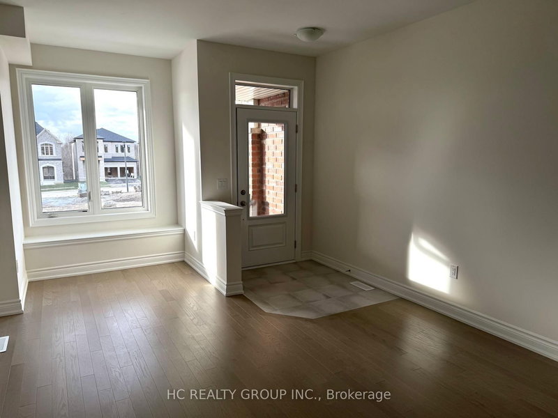 2826 Tippett Mews, Pickering, L1X 0R6 | Image 3