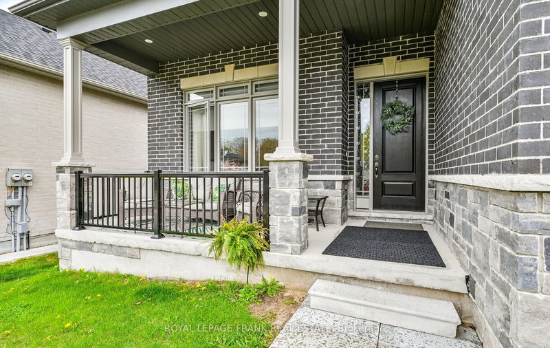 16028 Simcoe St, Scugog, L9L 1S7 | Image 2