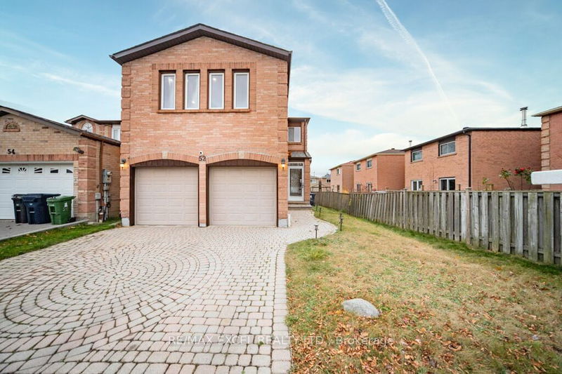 home for sale on 52 Roxanne Crescent