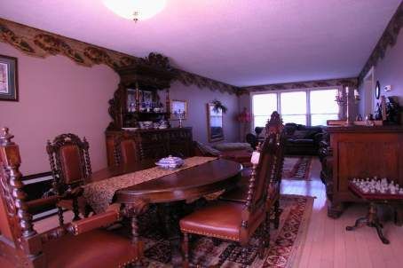 262 Athabasca St, Oshawa, L1H8E4 | Image 2