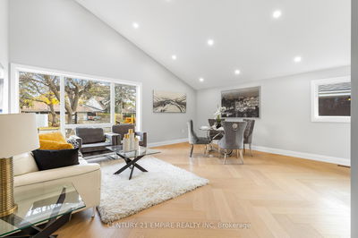 32 Brookridge Dr, Toronto - Bendale image-0-4
