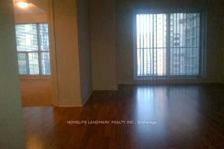 home for lease on 1705-60 Town Centre Court
