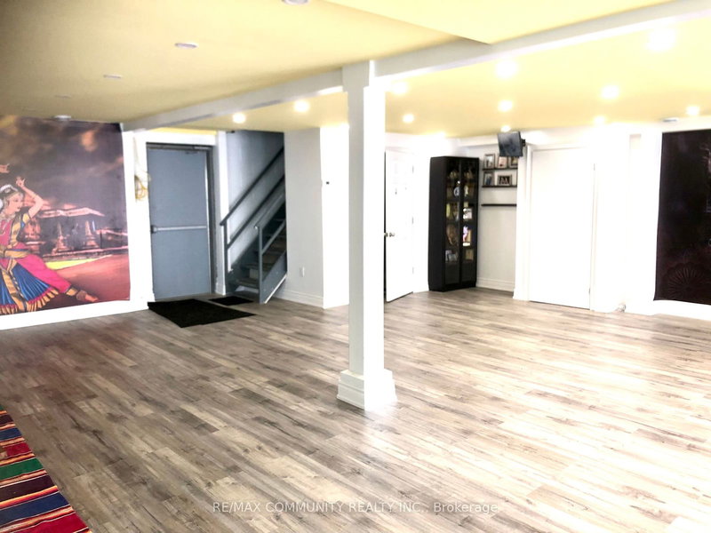 19 - 1345 Morningside Ave, Toronto, M1B 5K3 | Image 3