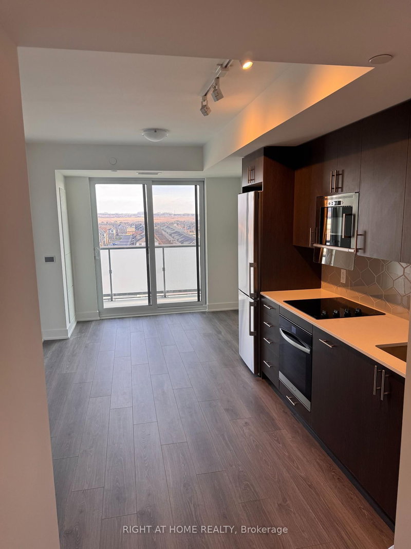 701 - 2545 Simcoe St N, Oshawa, L1L 0W3 | Image 2