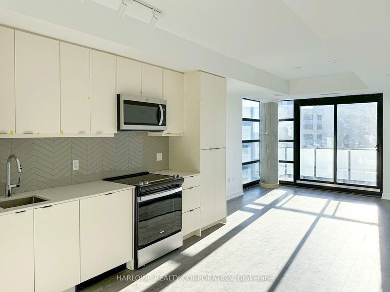 home for lease on 908 A-1606 Charles Street