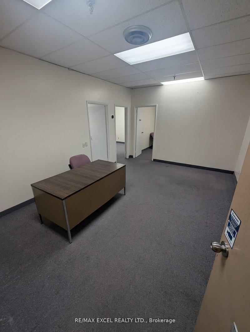 223a - 55 nugget Ave, Toronto, M1S 3L1 | Image 2