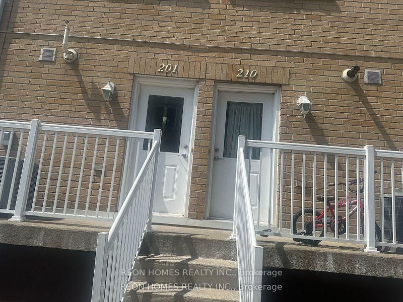 210 - 1795 Markham Rd E, Toronto, M1B 2Z7 | Image 3