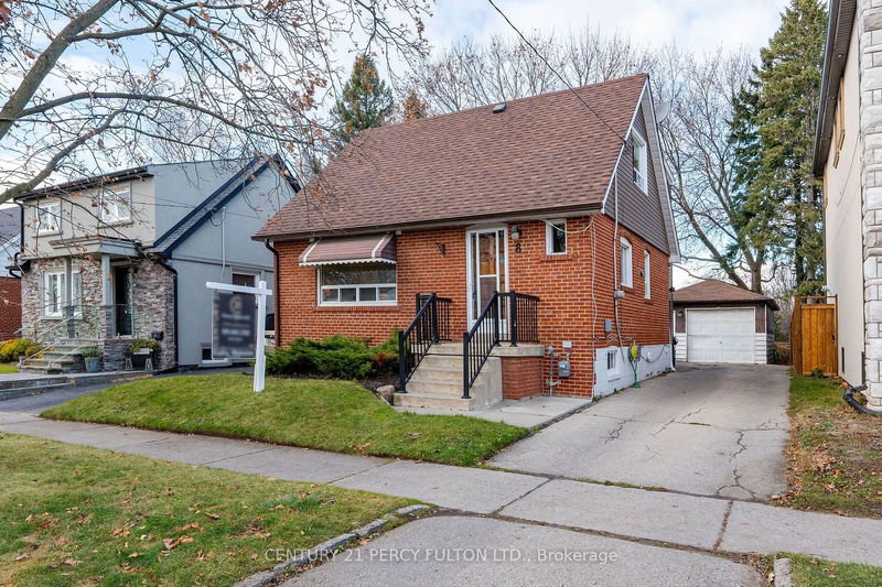 home for sale on 8 Rosita Crescent