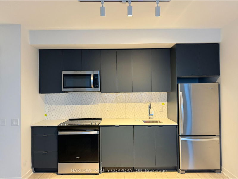 home for lease on PH1803-1606 Charles Street