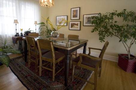 372 Garden Crt, Oshawa, L1J3E4 | Image 3