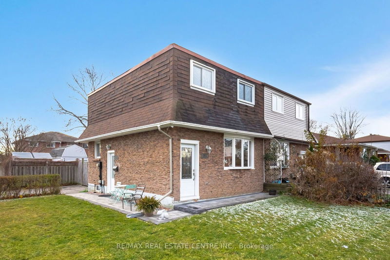 home for sale on 260 Kinmount Crescent