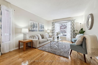 1586 Heathside Cres, Pickering - Liverpool image-0-3