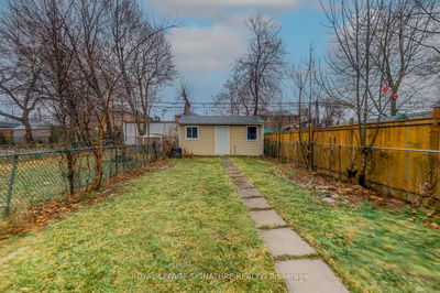 121 Preston St, Toronto - Birchcliffe-Cliffside image-0-2
