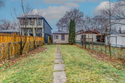 121 Preston St, Toronto - Birchcliffe-Cliffside image-0-3