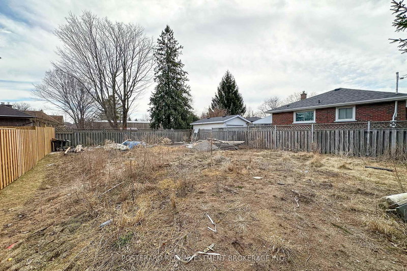 283 Humber Ave, Oshawa, L1J 2T2 | Image 3